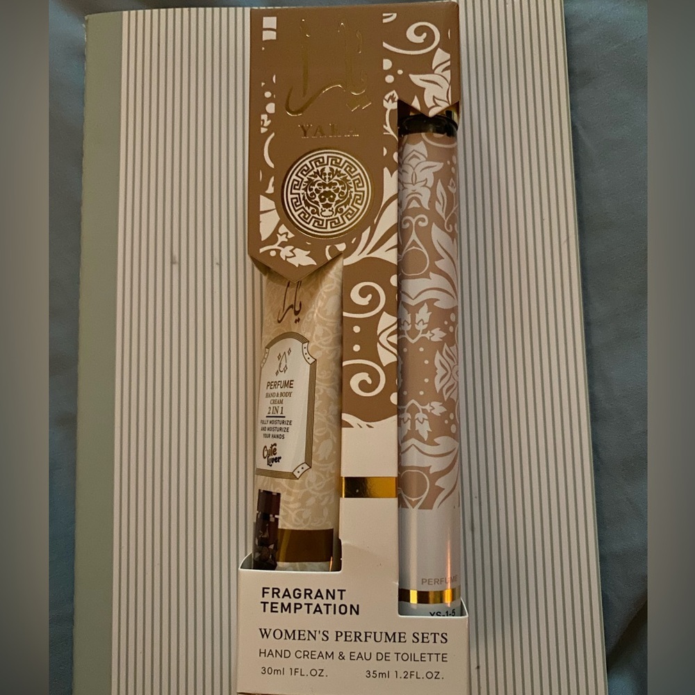 2Pc YARA perfume Spray & Hand Cream Vanilla